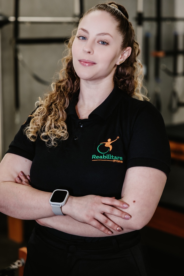 Amanda Roza, fisioterapeuta da Reabilitare Prime